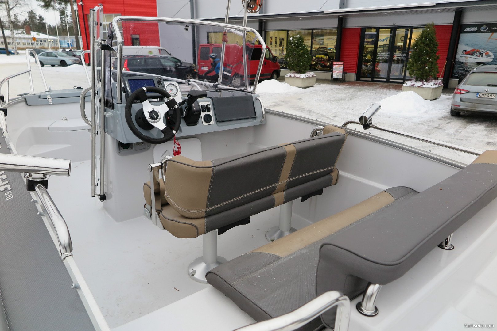 мебель для лодок и катеров